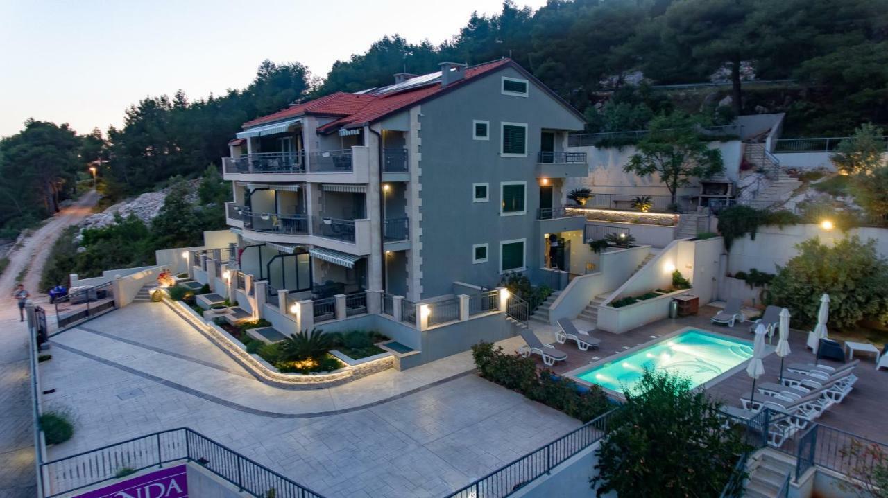 Island Hvar Seaside Villa Levanda With Beach, Pool & Seaview ฮวาร์ ภายนอก รูปภาพ