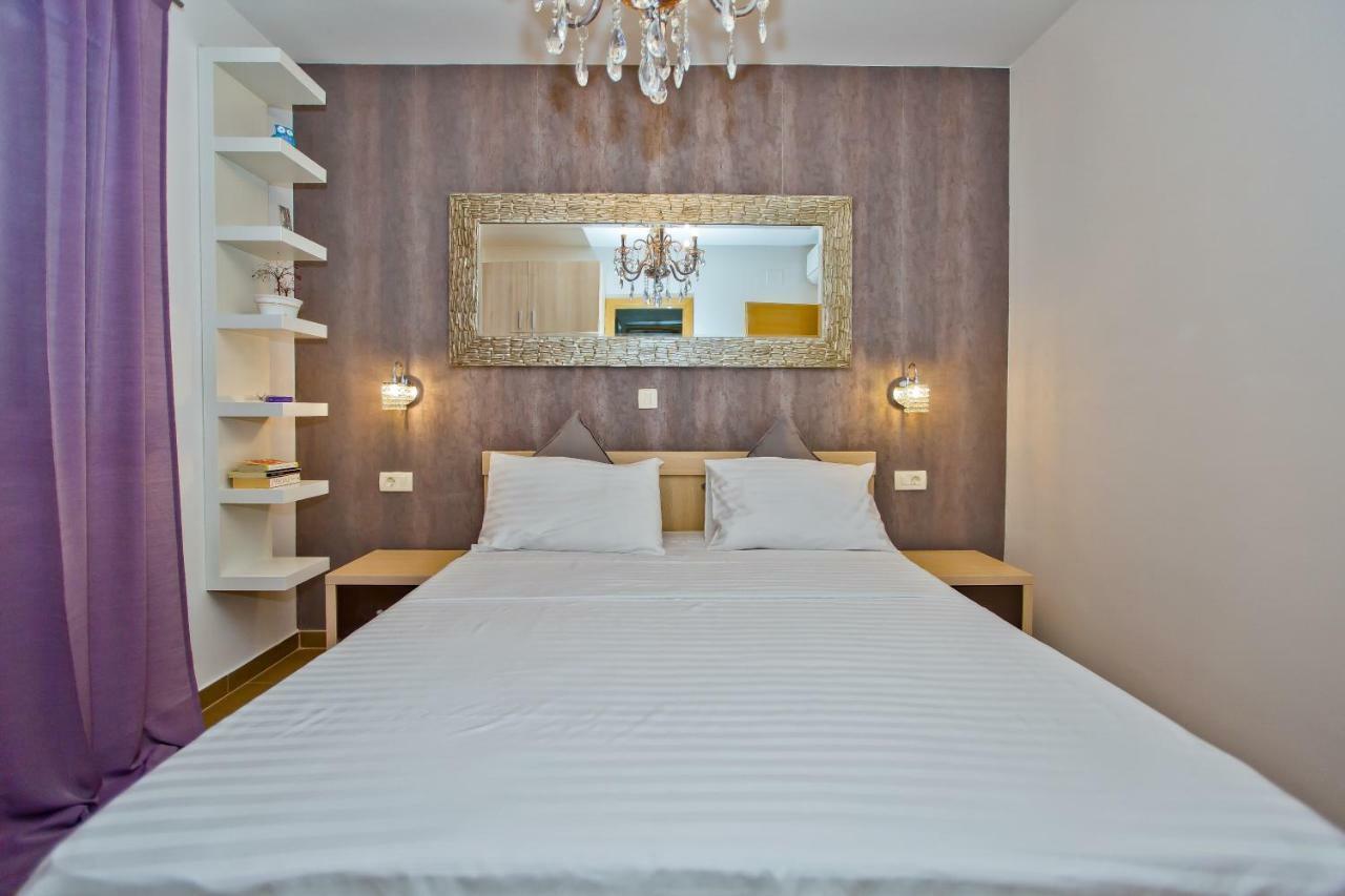 Island Hvar Seaside Villa Levanda With Beach, Pool & Seaview ฮวาร์ ภายนอก รูปภาพ