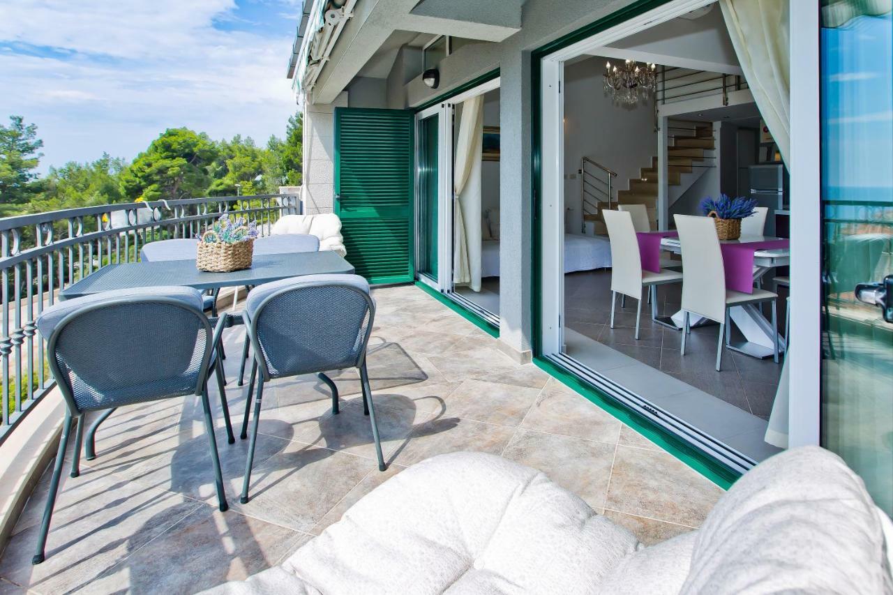 Island Hvar Seaside Villa Levanda With Beach, Pool & Seaview ฮวาร์ ภายนอก รูปภาพ